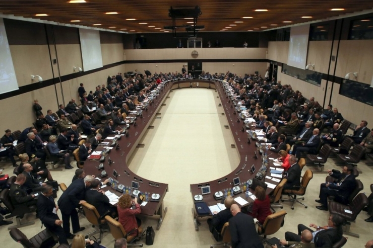 Nato Savunma Bakanları Toplantısı İkinci Gününde