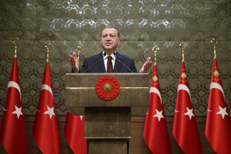 Cumhurbaşkanı Erdoğan: “Şerefsizlerin Emir Aldıkları Yerlere Boyun Eğmedik, Eğmeyeceğiz”