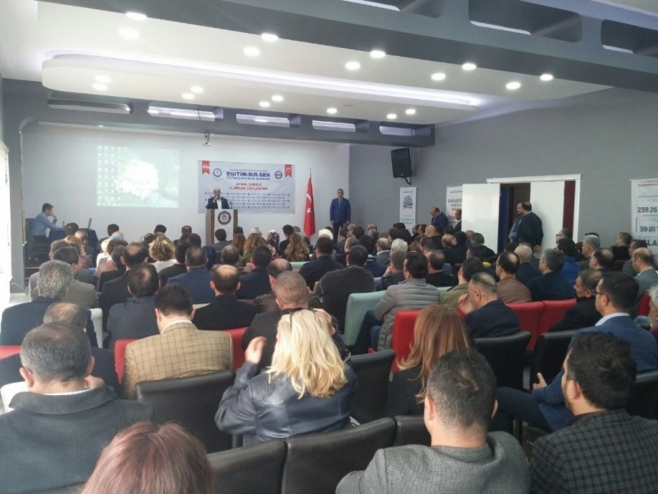 Eğitim Bir-sen Genişletilmiş Divan Toplantısında Sınav Sistemi Değerlendirildi