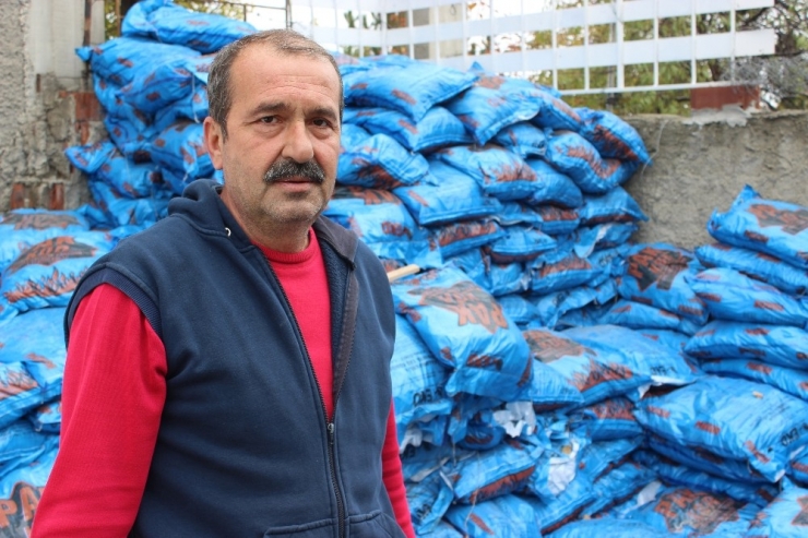 Eskişehir’de Vatandaşlar Günü Kurtaracak Kadar Kömür Alıyor