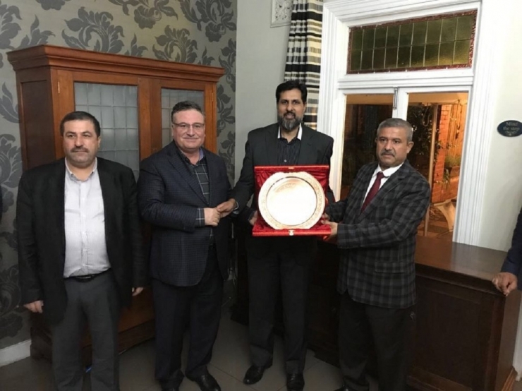 Halıcılar Afrika’da Temaslarını Sürdürüyor