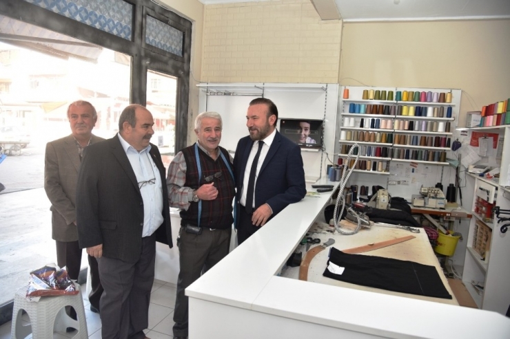 Başkan Doğan, Çocukluğunun Geçtiği Mahalleyi Gezdi