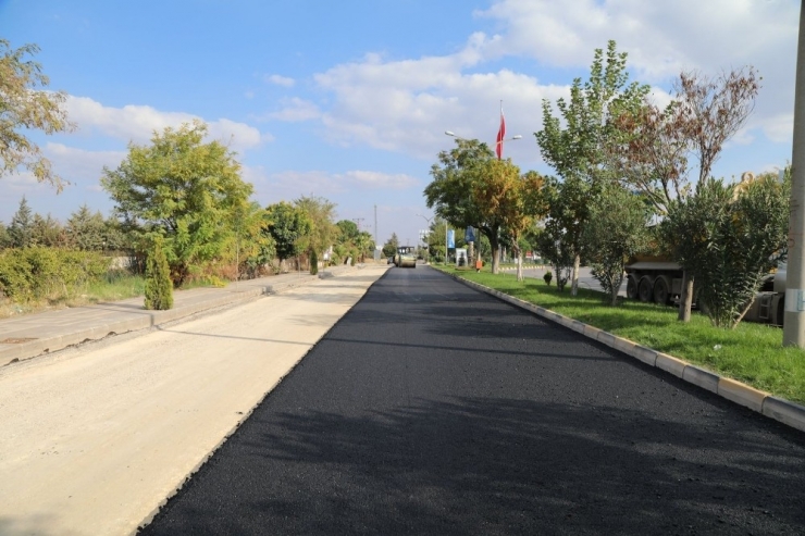 Kilis Belediyesinin Asfalt Çalışmaları Sürüyor