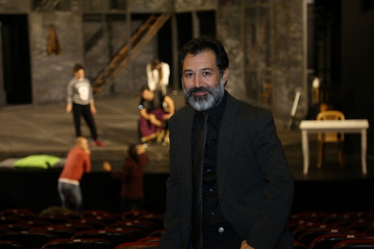 Kocaeli Şehir Tiyatroları’nda Yeni Sezonda Yeni Projeler