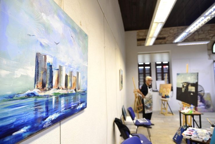 Mersin’in Sembolleri Tuvallerde