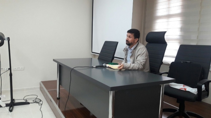 Muş’ta Kadınlara Tefsir Dersi