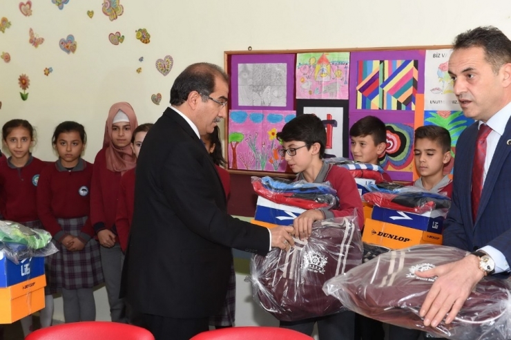 Uşak’ta "Umuda Dev Adımlar-3" Projesi