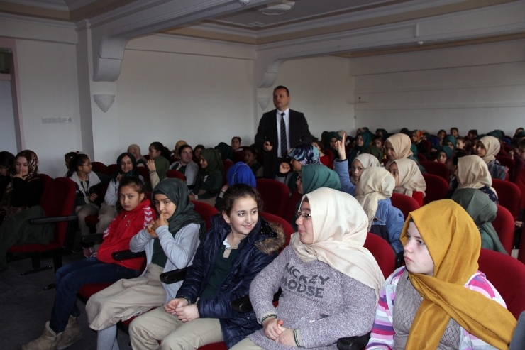 Saski Öğrencilere Yönelik Bilinçli Su Kullanımı Eğitimlerini Sürdürüyor