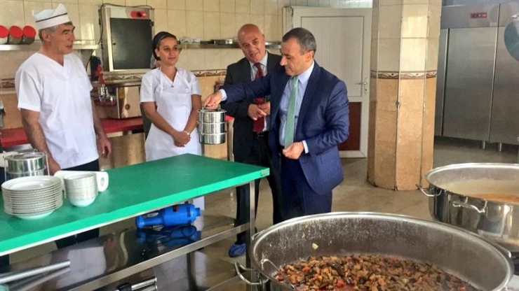 Tunceli’de Bin Kişiye Sıcak Yemek