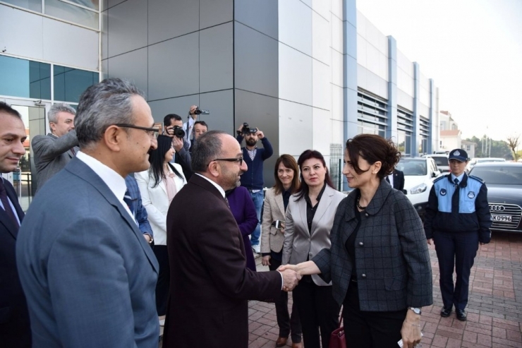 Kartepe’de “Kocaeli Kadın Sağlığı Eğitim Projesi”