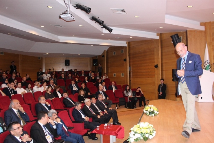 9. Cerrahi Araştırma Kongresi Başladı