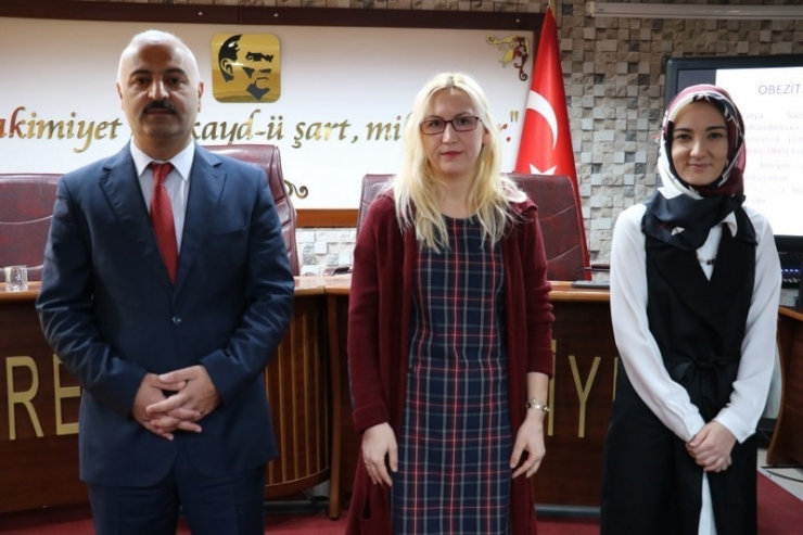 Yunusemre Personeline Sağlıklı Beslenme Semineri