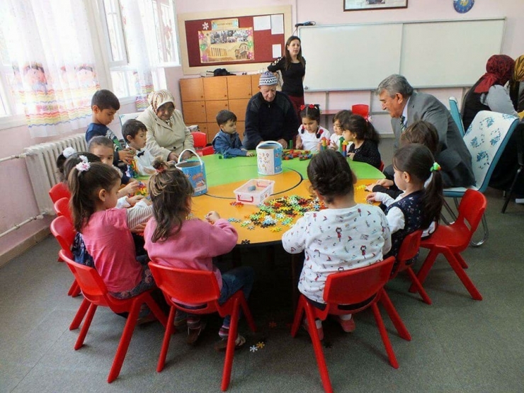 Dörtyol İlçesinde Çınarlar İle Fidanlar Buluştu