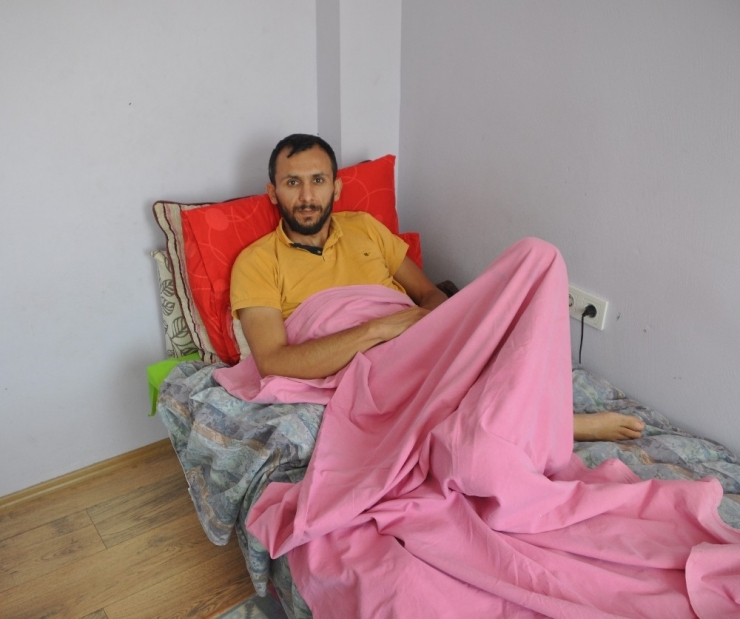 Ameliyatla Kapanmaz Denilen Yaraları Evde Tedaviyle Kapandı