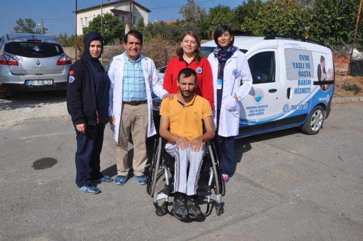 Ameliyatla Kapanmaz Denilen Yaraları Evde Tedaviyle Kapandı