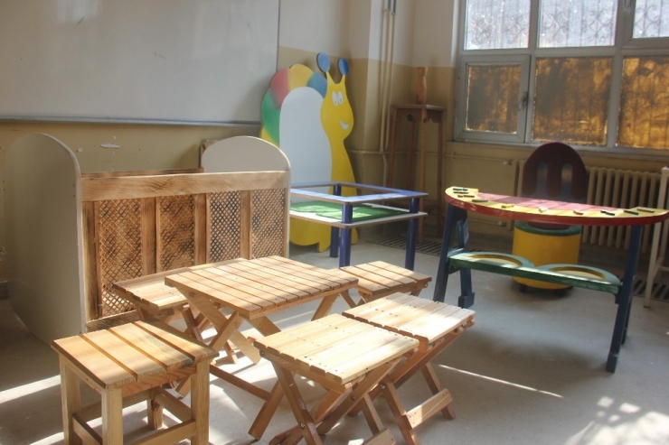 İşçi Öğrenciler, Okula 300 Bin Lira Kazandırdı