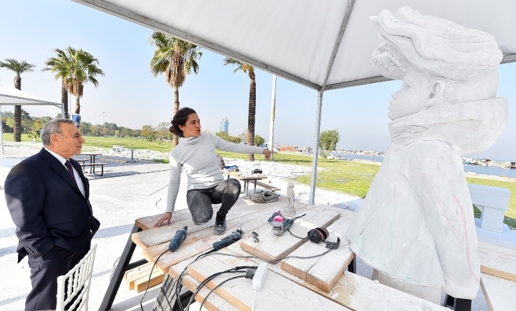 Heykel Ustalarına Başkan Sürprizi