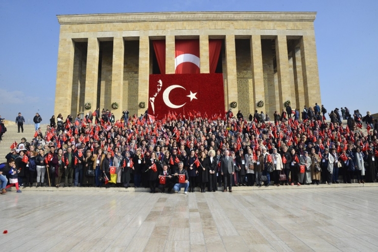 Tepebaşı Belediyesinden Anıtkabir’e Ziyaret