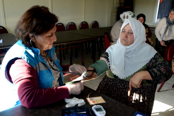 Tepebaşı’nda Sağlık Taramaları Devam Ediyor