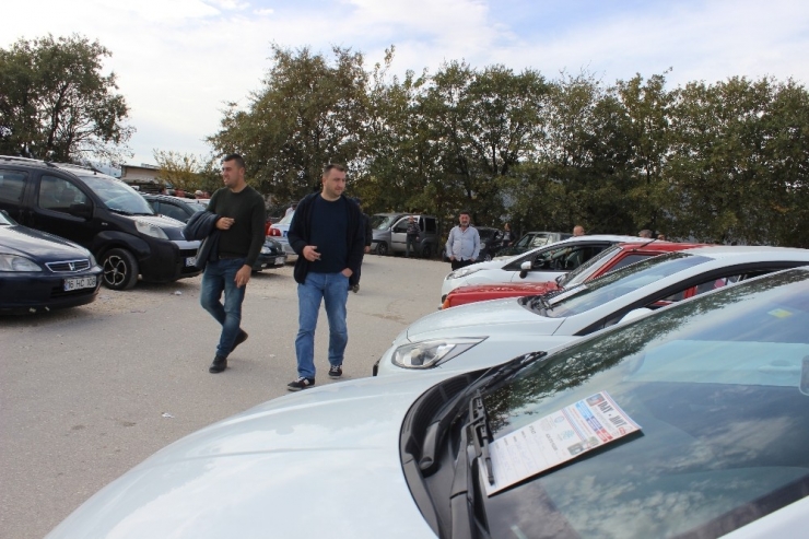 Akaryakıt Zamları İkinci El Otomobil Satışlarını Da Vurdu