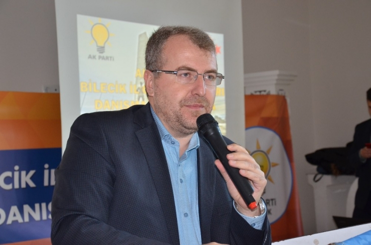 Ak Parti Bilecik Gençlik Kolları Danışma Toplantısı Bozüyük’te Yapıldı