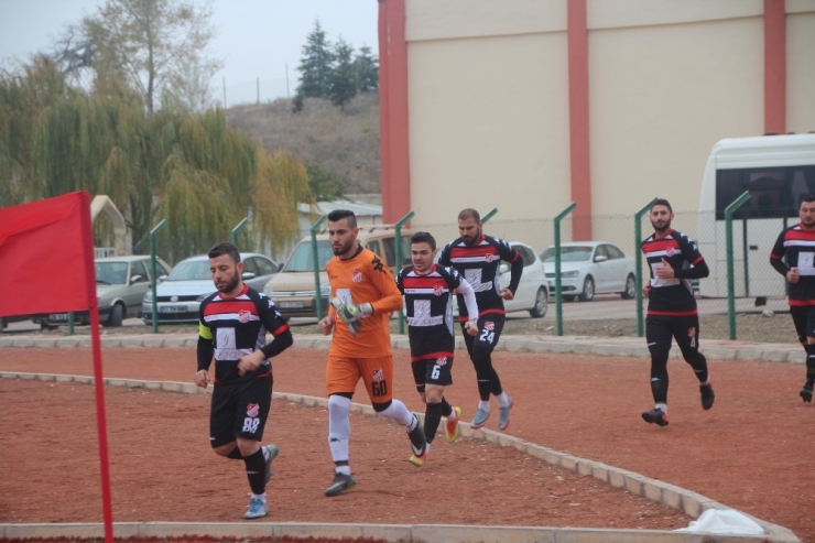 Bilecikspor Liderliğe Yükseldi