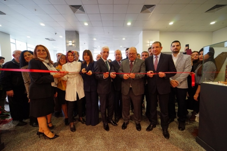 Türk Sanatının Yapı Taşları Beü’de Bir Araya Geldi