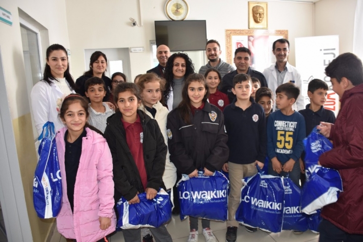 Öğrenciler Devletin Sıcak Eliyle Isınacak