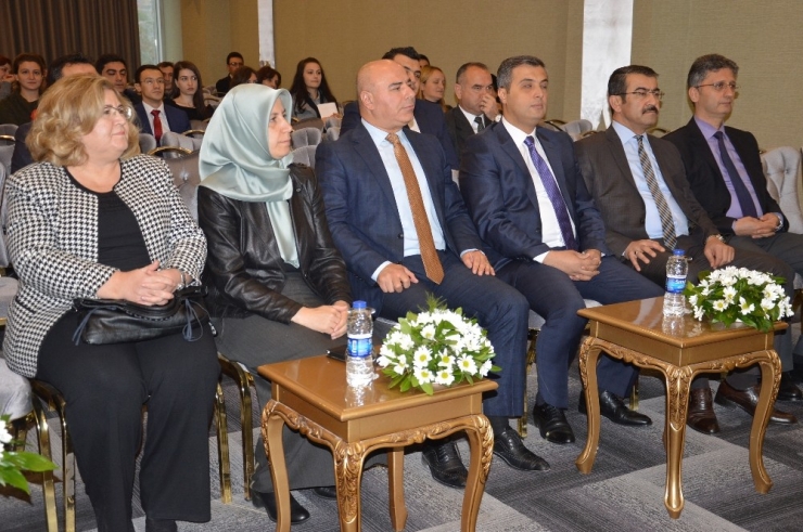 Kadına Yönelik Şiddet Çalıştayda Değerlendirildi