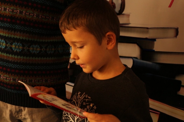 Kuşadası’nda ’Dünya Çocuk Haftası Kitapları’ Etkinliği