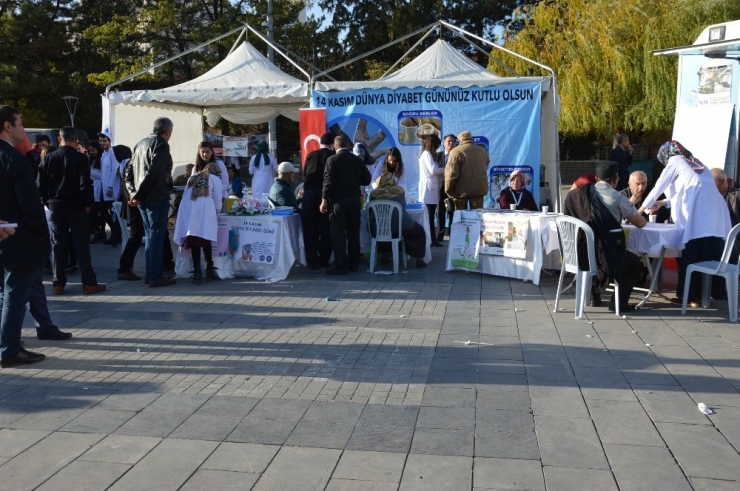 Prof. Dr. Durmaz: “Türkiye’de Diyabet Sıkılığı Yüzde 13,7”