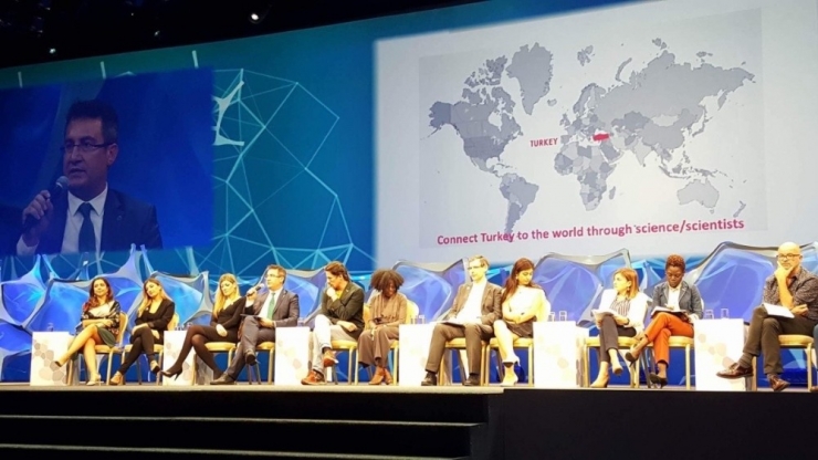 Agü Rektör Yardımcısı Prof. Dr. Yusuf Baran Dünya Bilim Forumu’nda Konuşma Yaptı