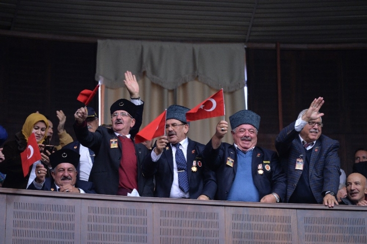 Başbakan Yıldırım’dan "Ak Parti’nin Atatürkçülük Söylemleri Üzerinden Eleştirilmesine" İlişkin Açıklama