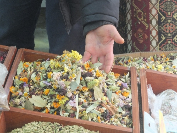 Strese Karşı Kış Çayı Önerisi