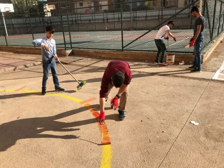 Diyarbakır’da 50 Bin Öğrenci Spor Alanına Kavuştu