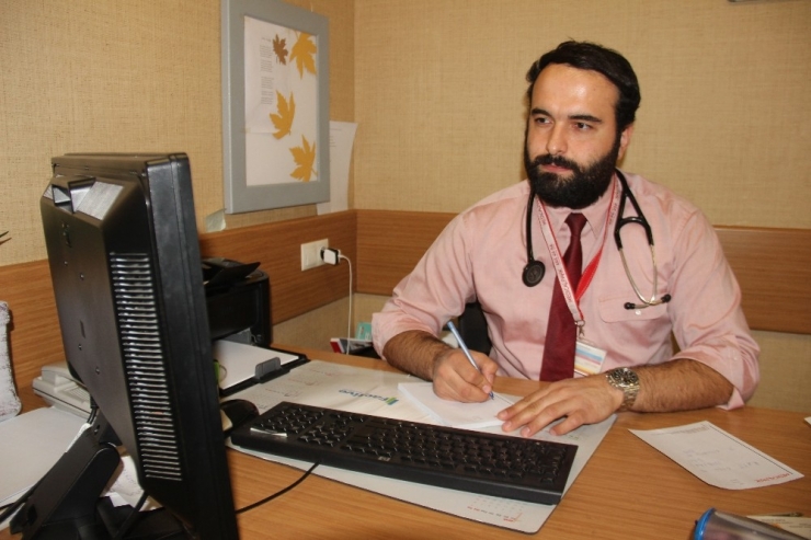 Diyabet Hastası Olmamak İçin Düzenli Beslenilmeli