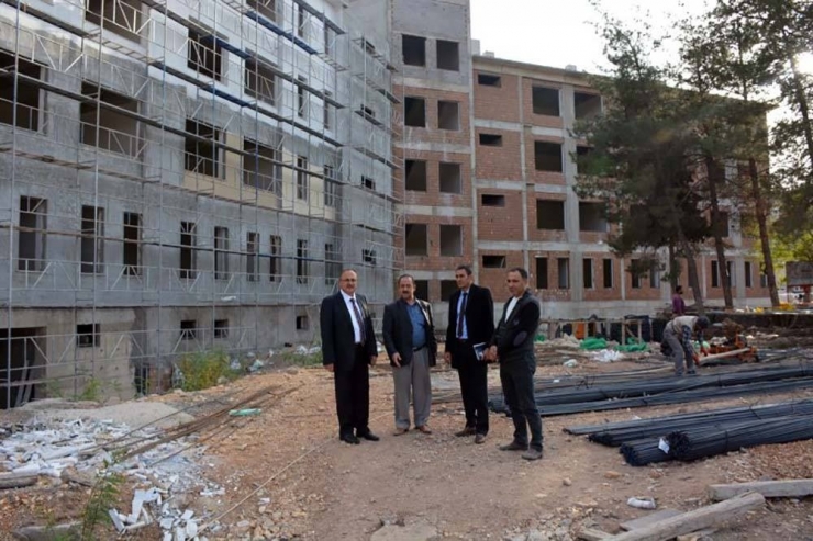 Okulların İnşaatları Hızlı Şekilde Yükseliyor