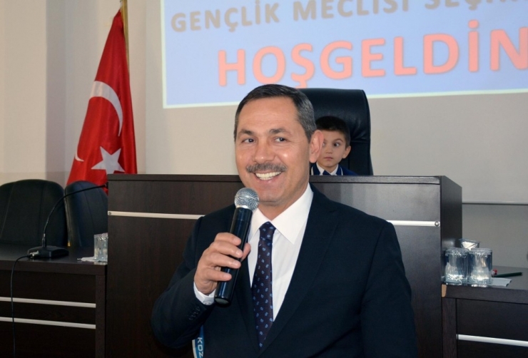 Çocuk Ve Gençlik Meclisi Seçildi