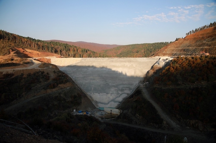 Büyükşehir Bürokratları Akçay Barajını İnceledi