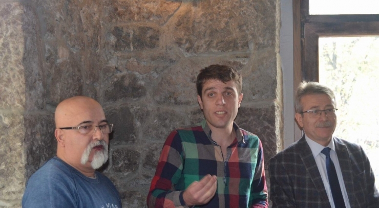 “Herkes Oyuncu” Adlı Komedi Oyunu Trabzonlular İle Buluşacak