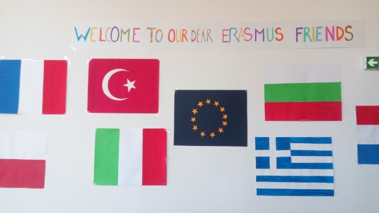 Erasmus Kapsamında Fransa Ve Polonya’ya Gittiler