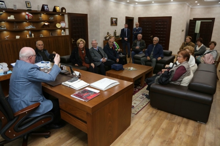 Başkan Kurt, Eski Genel Sekreterler İle Bir Araya Geldi