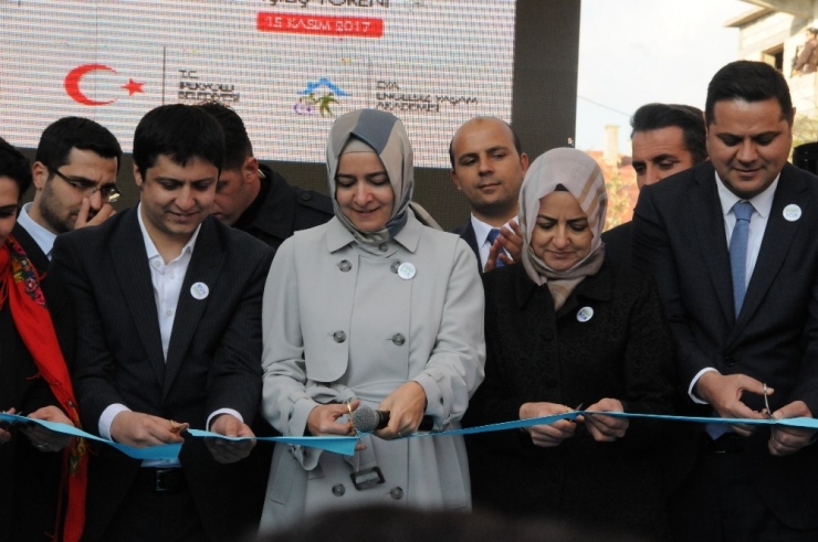 Aile Ve Sosyal Politikalar Bakanı Fatma Betül Sayan Kaya: