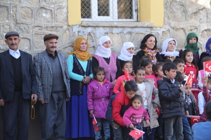 Hayırsever İşadamı Tarafından Yaptırılan Okul Eğitime Açıldı