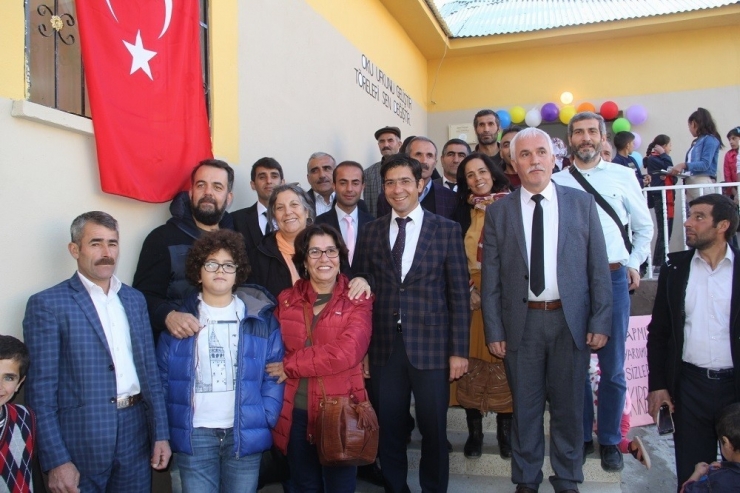 Hayırsever İşadamı Tarafından Yaptırılan Okul Eğitime Açıldı