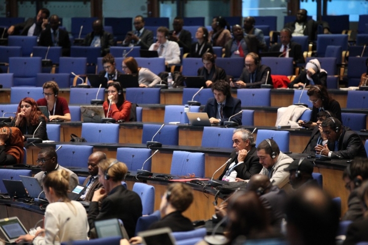 Merkel: “Şuana Kadar Alınan Önlemlerle Paris İklim Konferansı Hedeflerine Ulaşmak Mümkün Değil”