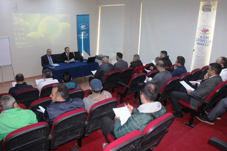 İl Müdürü Alp, Spor Temsilcileri İle Bir Araya Geldi