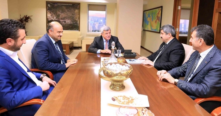 Başkan Karaosmanoğlu, Koto Başkanı Necmi Bulut’u Ağırladı