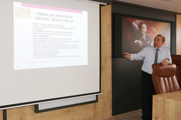 İhracatçılara Yeni Nesil Dış Ticaret İstihbarat Eğitimi