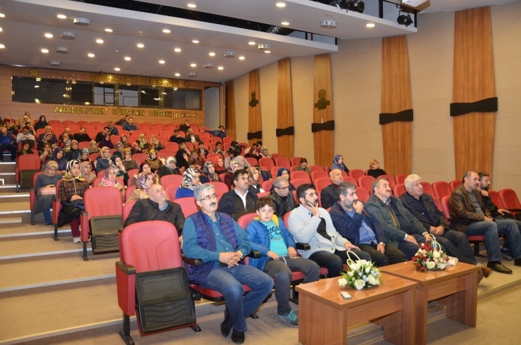 Siyer Dersleri Devam Ediyor